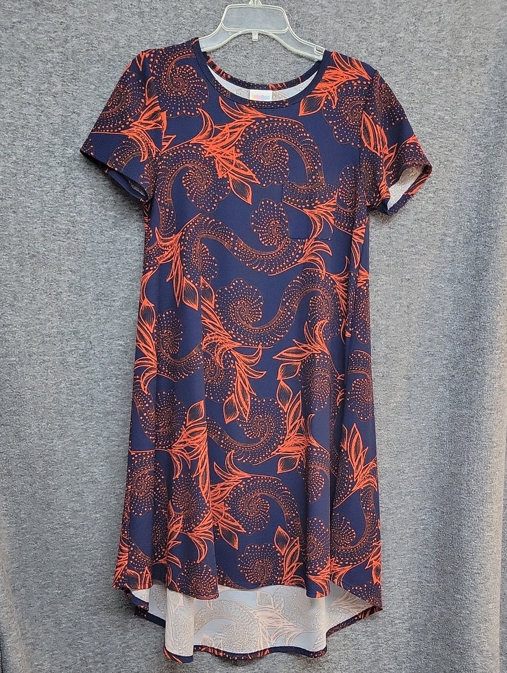 Women's LuLaRoe Dress Hi Low Short Sleeved Floral/Doodle Design Size Small